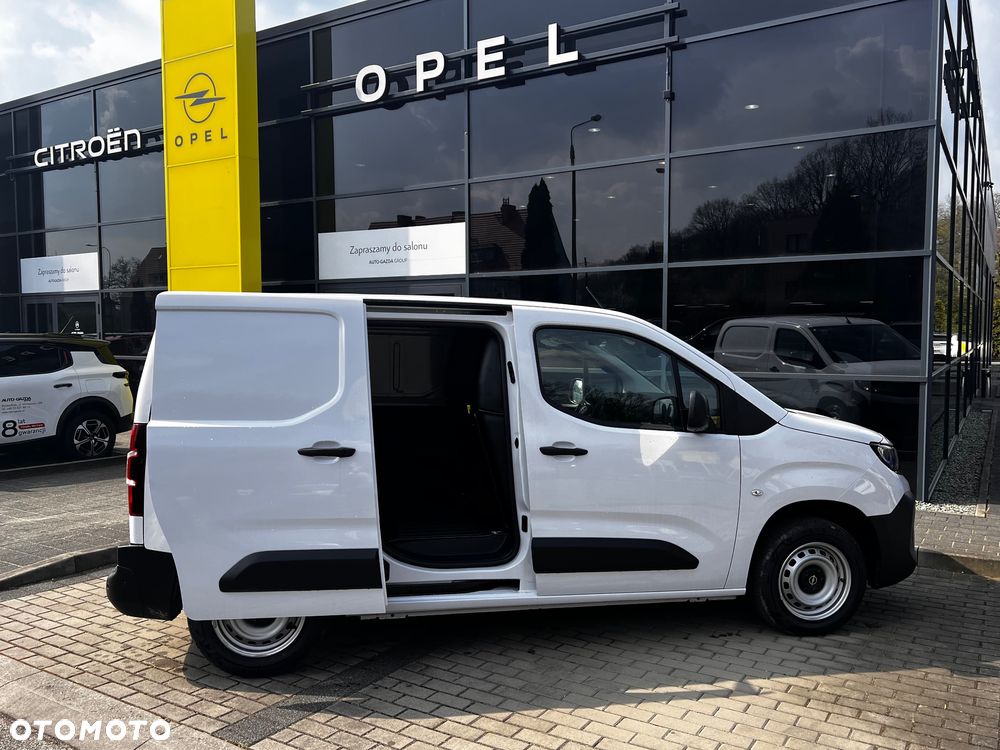 Opel COMBO - 8