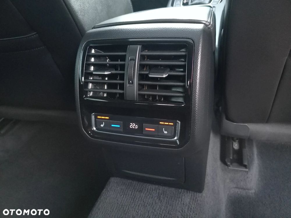 Volkswagen Arteon 2.0 TDI Bi-Turbo SCR 4Mot Elegance DSG - 39