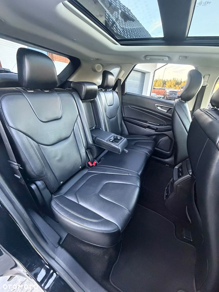 Ford Edge 2.0 TDCi Twin-Turbo 4WD Titanium - 30
