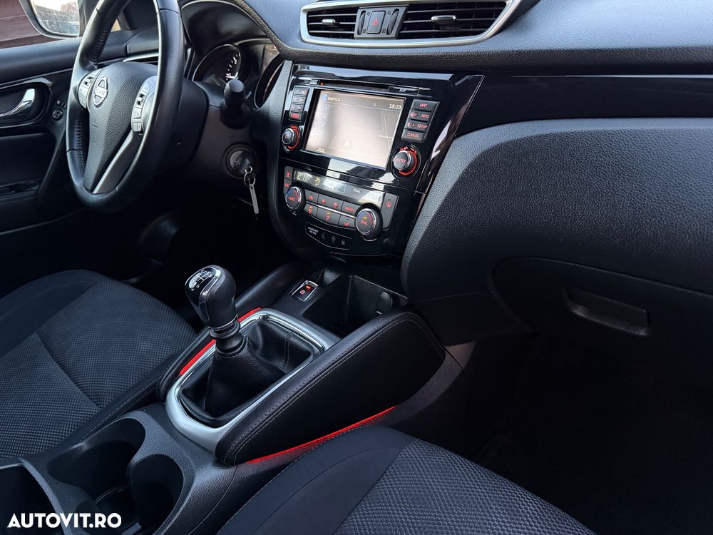 Nissan Qashqai 1.6 DCI DPF Start/Stop I-Way - 11