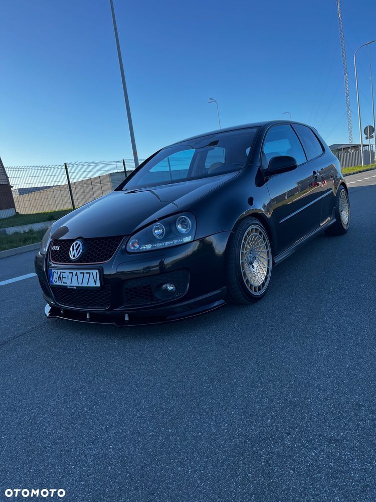 Volkswagen Golf - 9