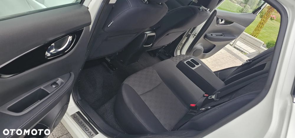 Nissan Qashqai 1.6 DIG-T Tekna - 5