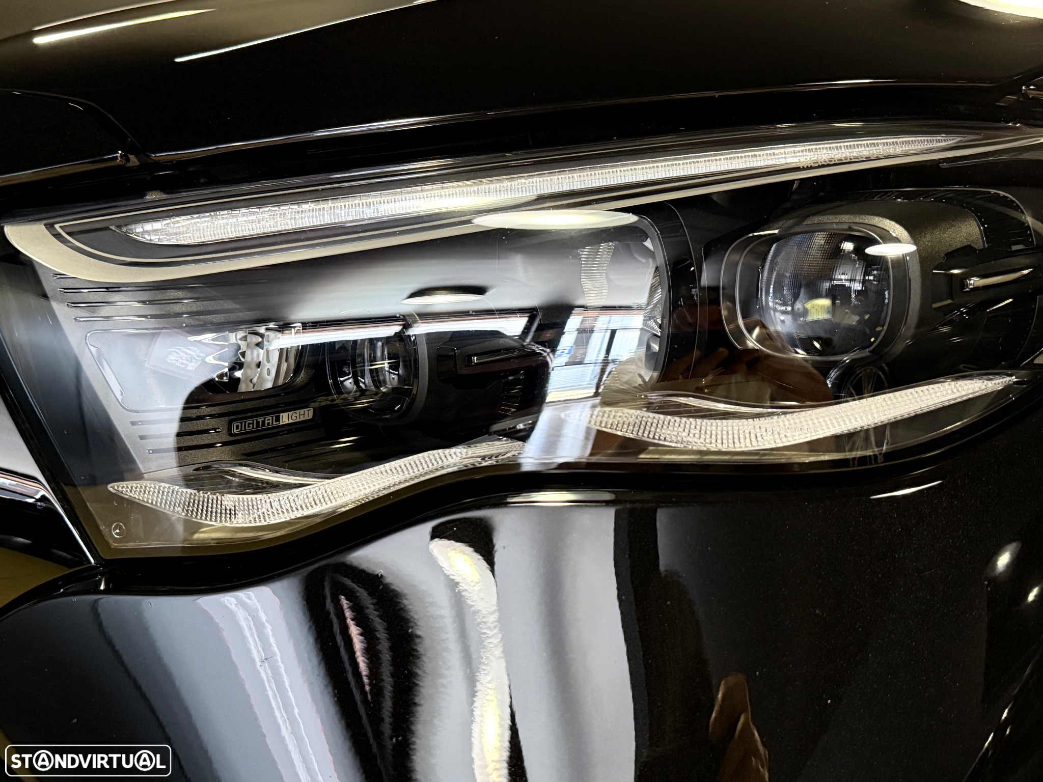 Mercedes-Benz E 300 Standard - 19
