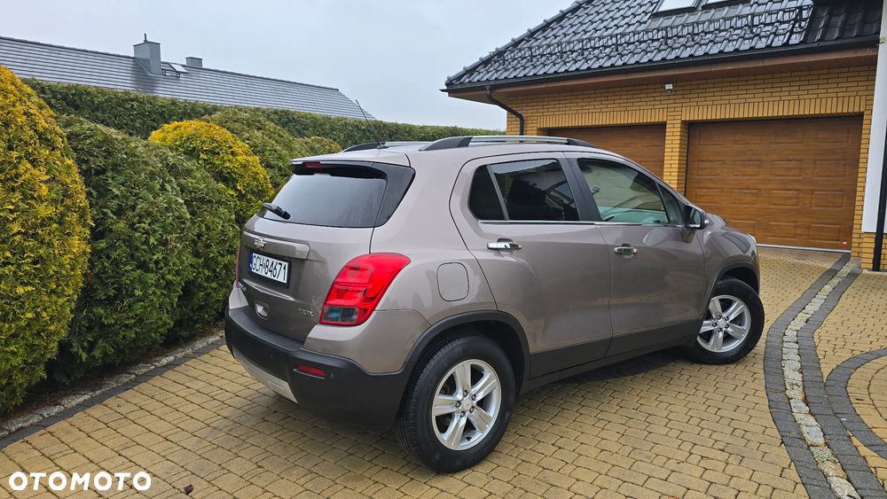 Chevrolet Trax 1.6 LT - 17