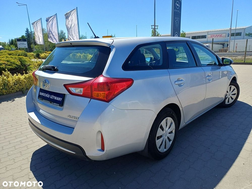 Toyota Auris 1.6 Active - 6