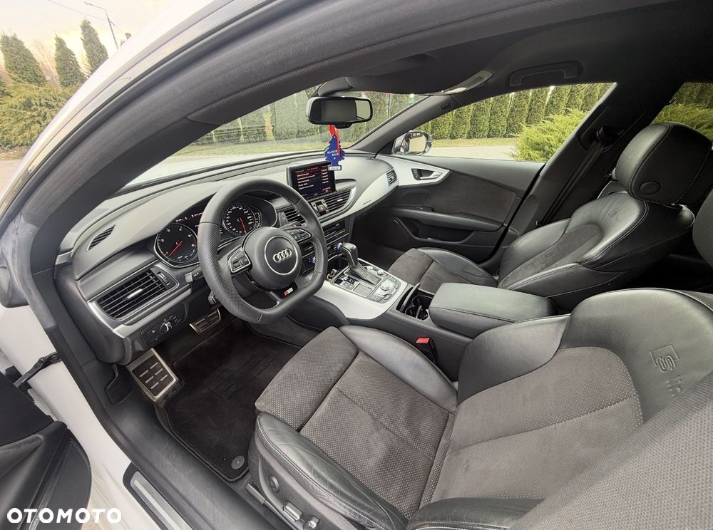 Audi A7 Sportback - 13