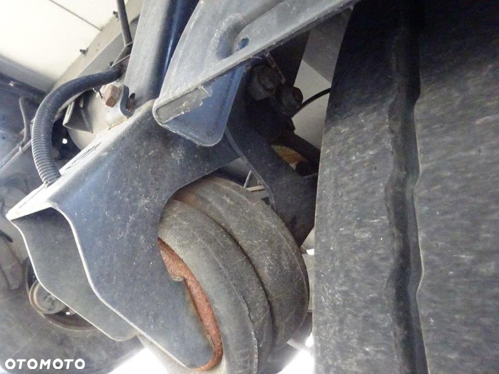 Krone ThermoKing SLXi300 - 9