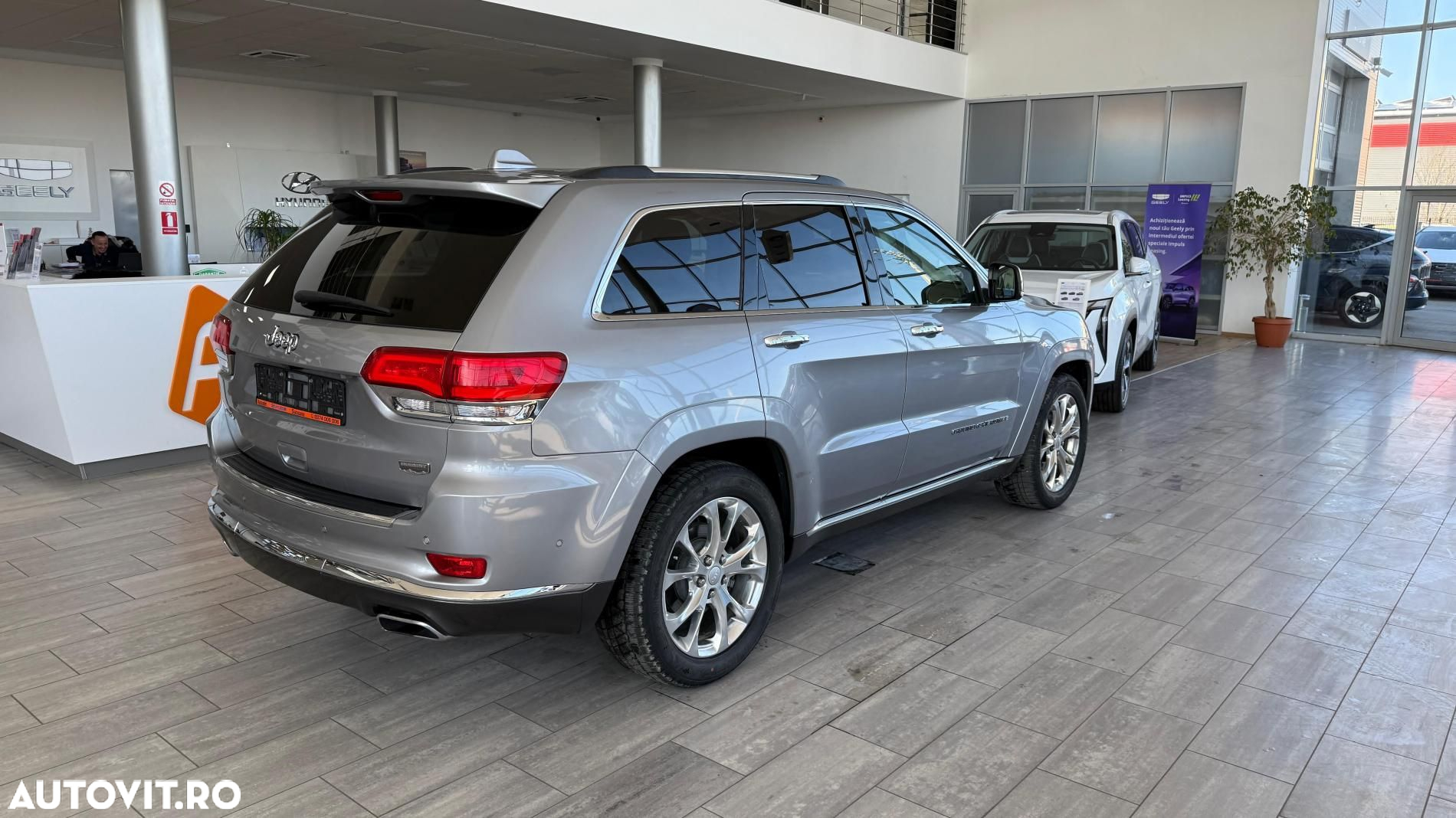 Jeep Grand Cherokee 3.0 TD AT Summit - 4