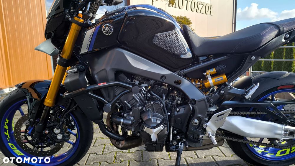 Yamaha MT - 19