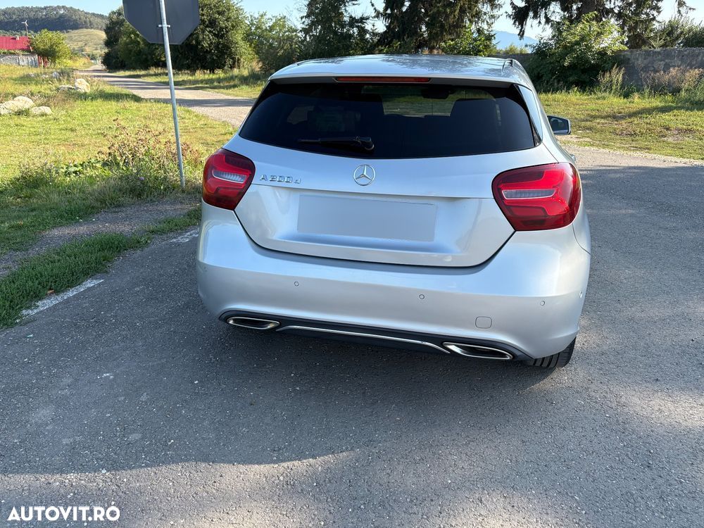 Mercedes-Benz A - 15