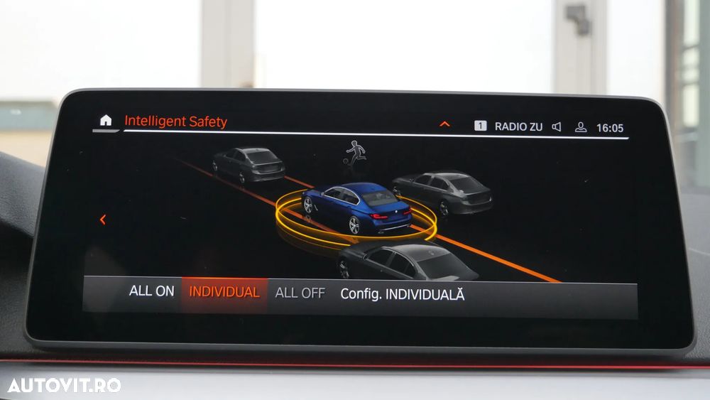 BMW Seria 5 530i xDrive AT - 28