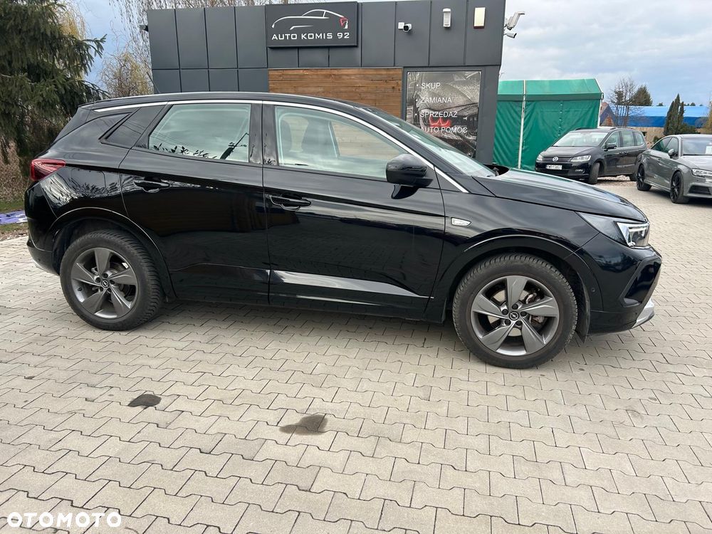 Opel Grandland X 1.2 Start/Stop Elegance - 4
