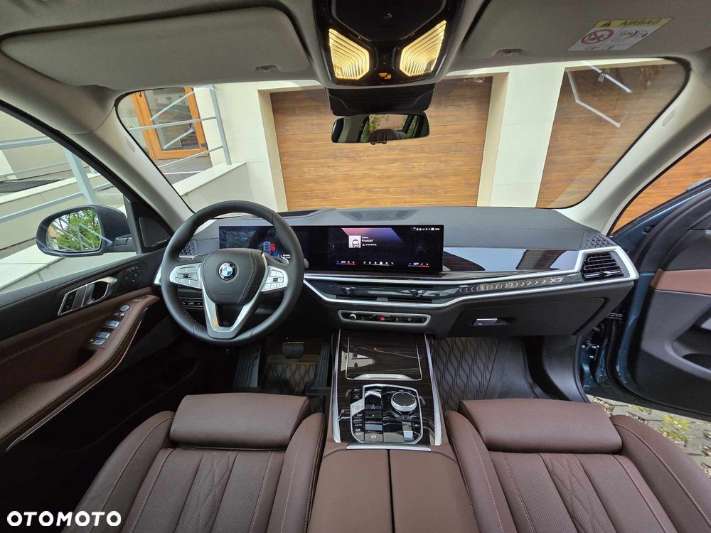 BMW X7 - 6