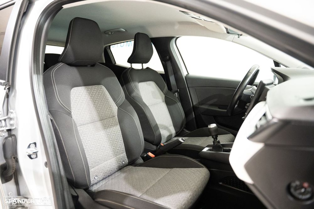 Renault Clio 1.0 TCe Limited - 17