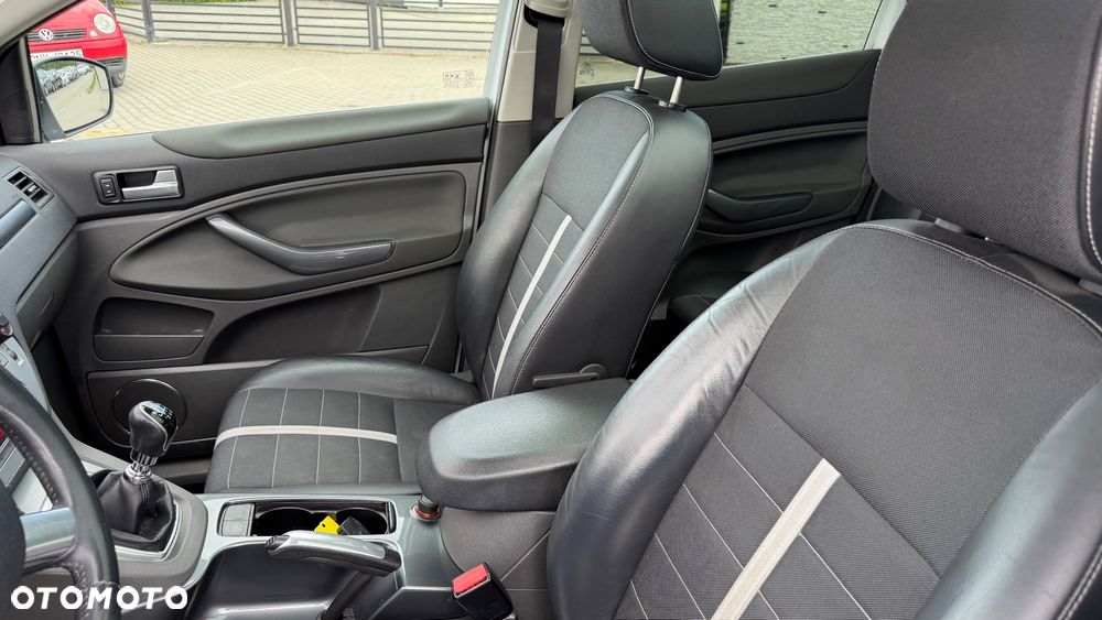 Ford Kuga 2.0 TDCi Titanium - 19