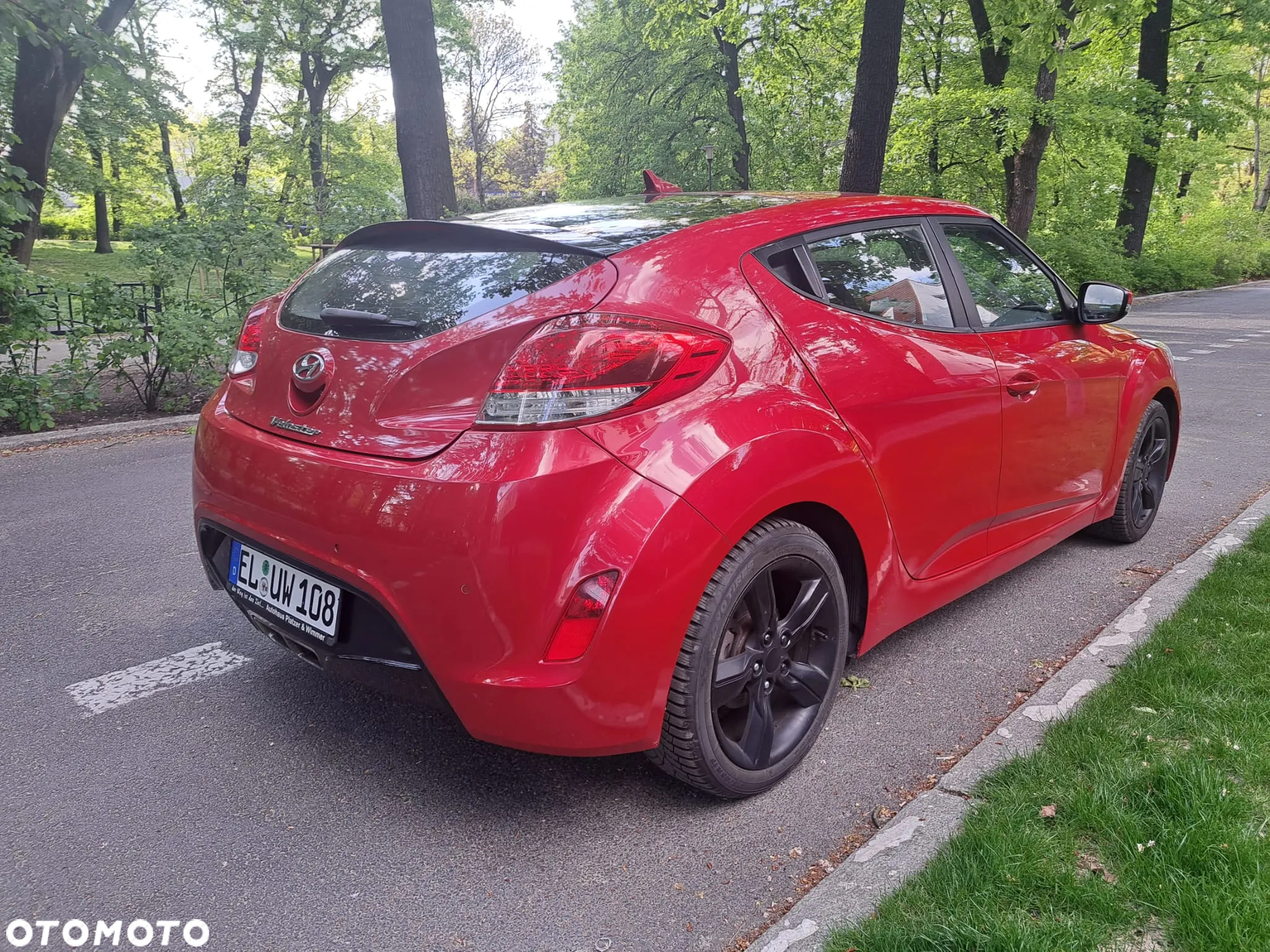 Hyundai Veloster 1.6 Style - 4
