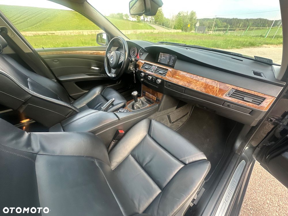 BMW Seria 5 520d - 20