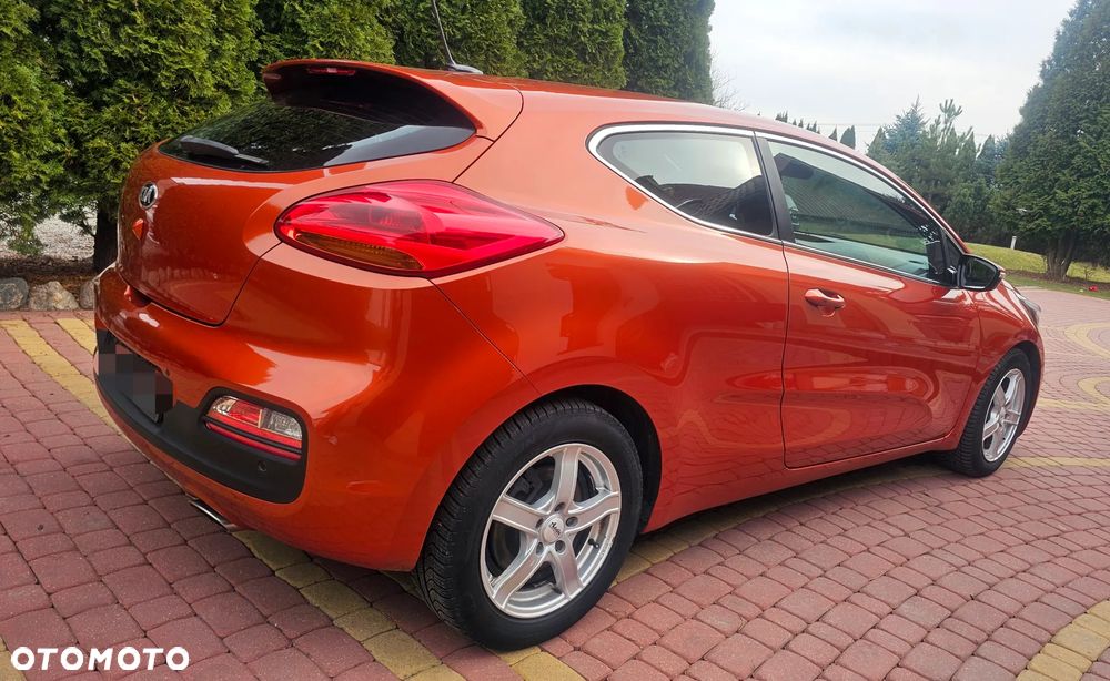 Kia ProCeed - 7