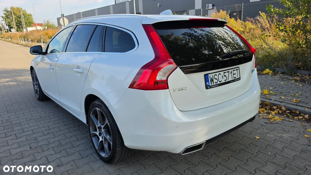 Volvo V60 D4 Drive-E Ocean Race - 35