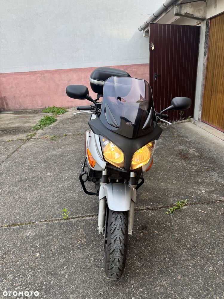 Honda CBF - 12