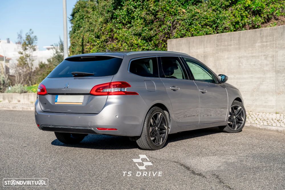 Peugeot 308 SW BlueHDi 130 EAT8 Stop & Start Allure Pack - 2