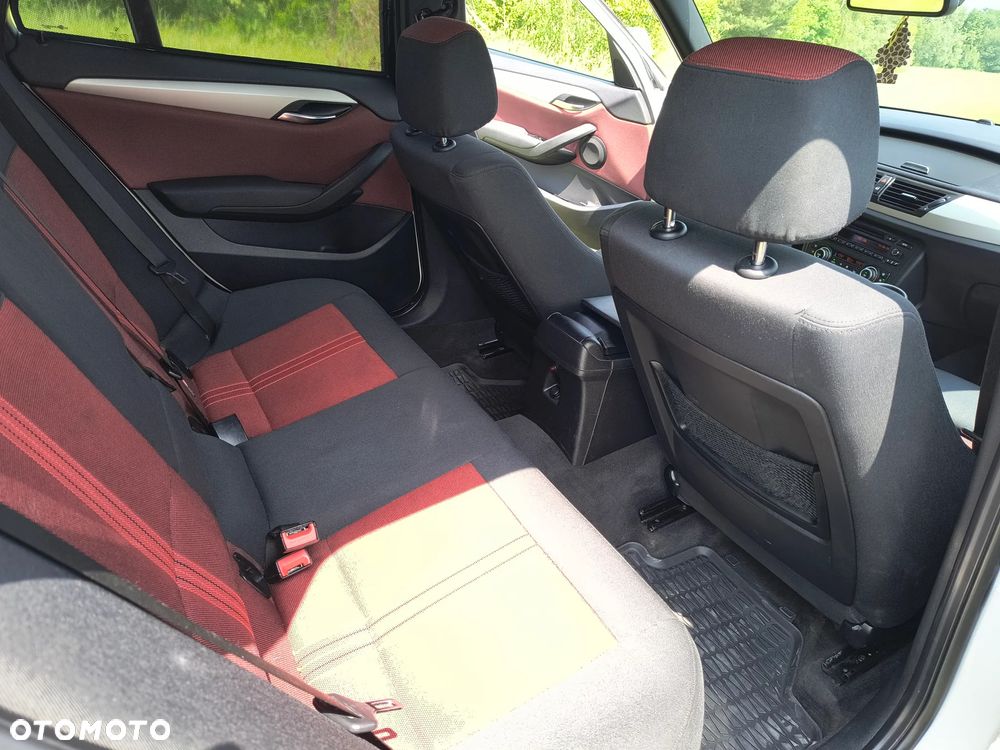 BMW X1 xDrive20d - 15