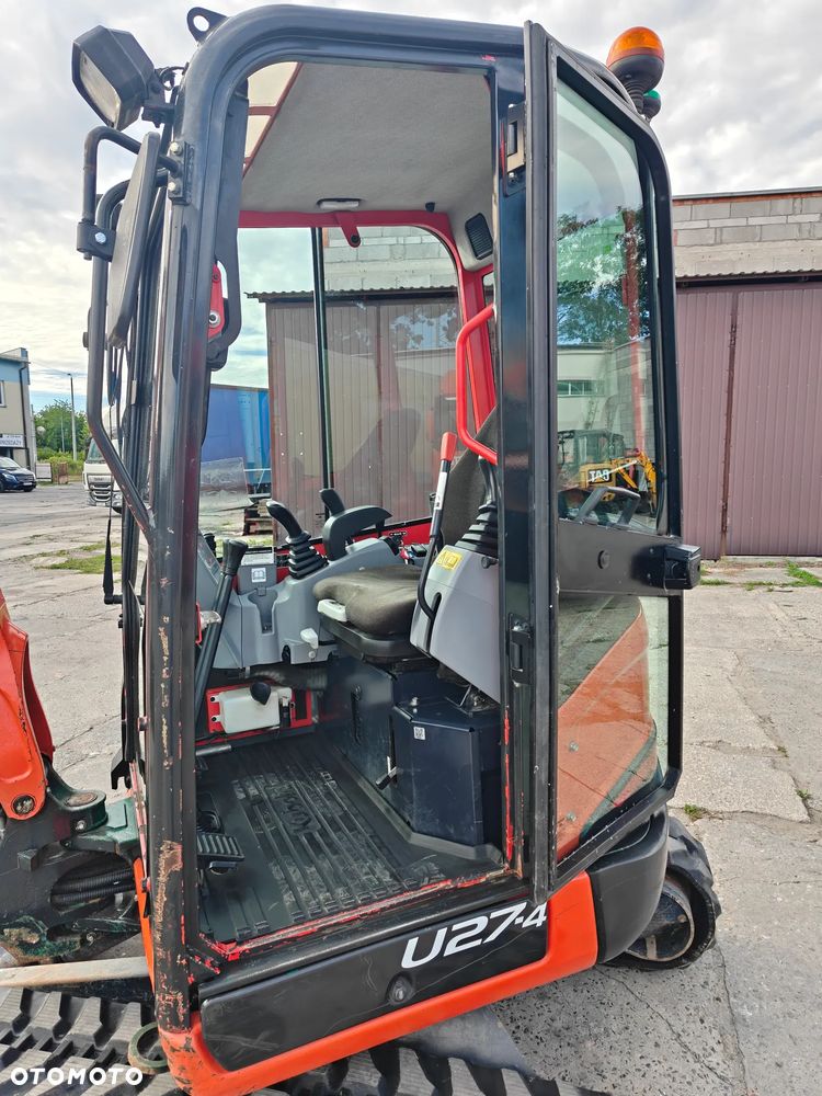 Kubota U27 - 10