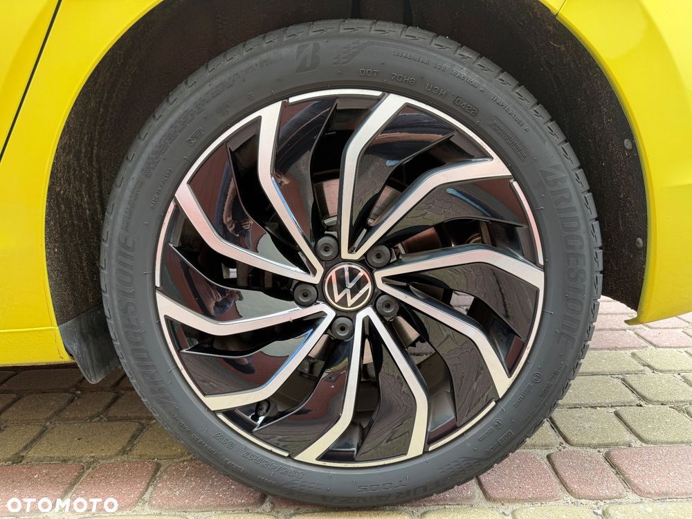 Volkswagen Golf 1.5 TSI EVO Style - 15