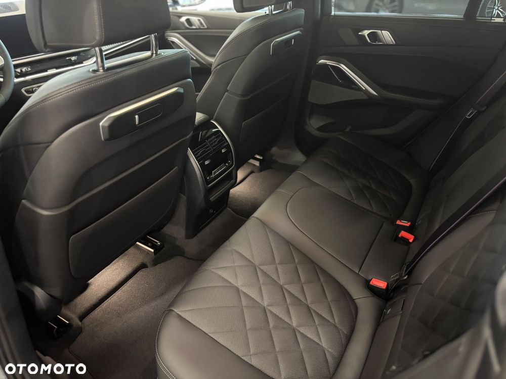 BMW X6 - 14