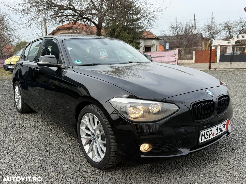 BMW Seria 1 118i Sport Line - 3