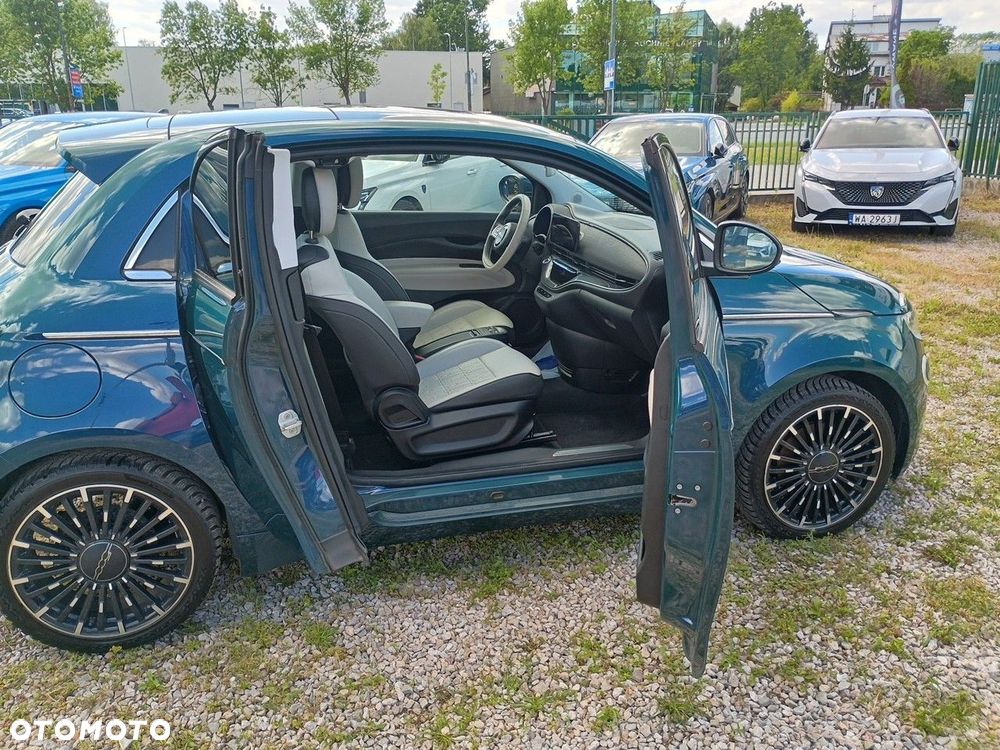 Fiat 500e - 16