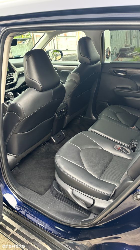 Toyota Highlander 2.5 Hybrid Executive - 12
