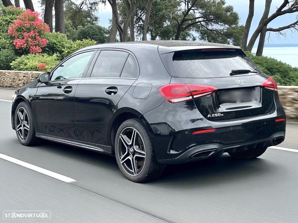 Mercedes-Benz A 250 e AMG Line - 5