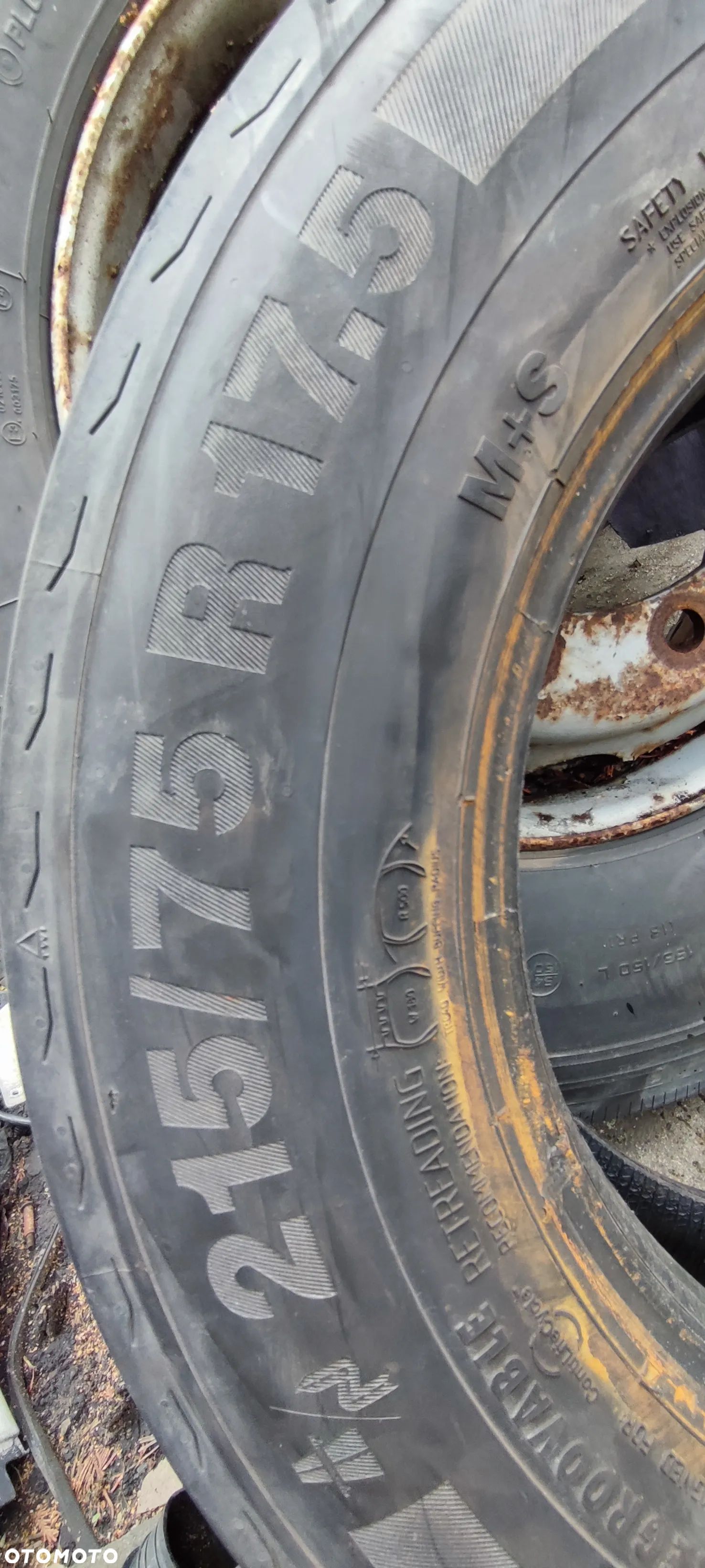 OPONA CONTINENTAL 215/75 R17,5 1 SZTUKA - 1