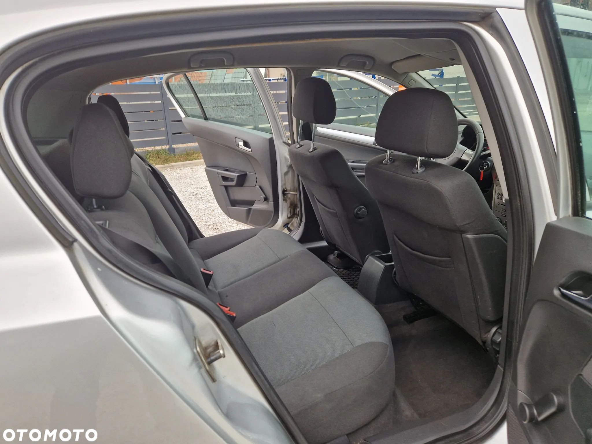 Opel Astra III 1.9 CDTI - 14
