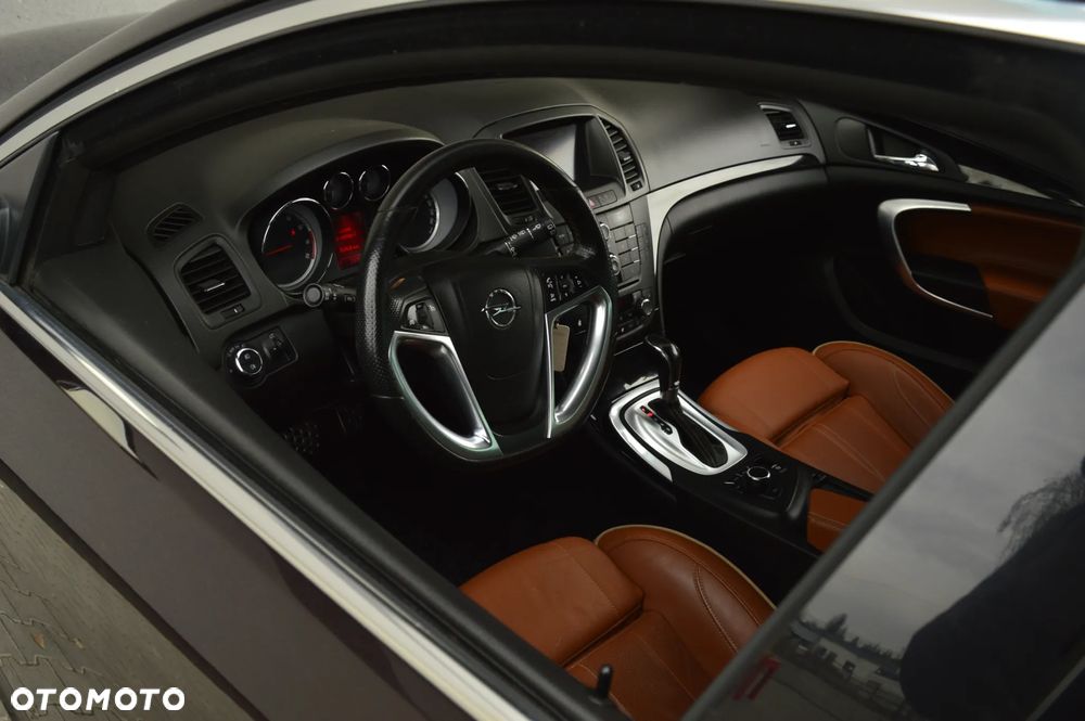 Opel Insignia 2.0 Turbo 4x4 Automatik Design Edition - 7