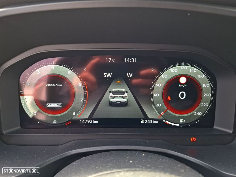 Nissan Qashqai 1.3 DIG-T N-Connecta LED+TT+SKY - 18