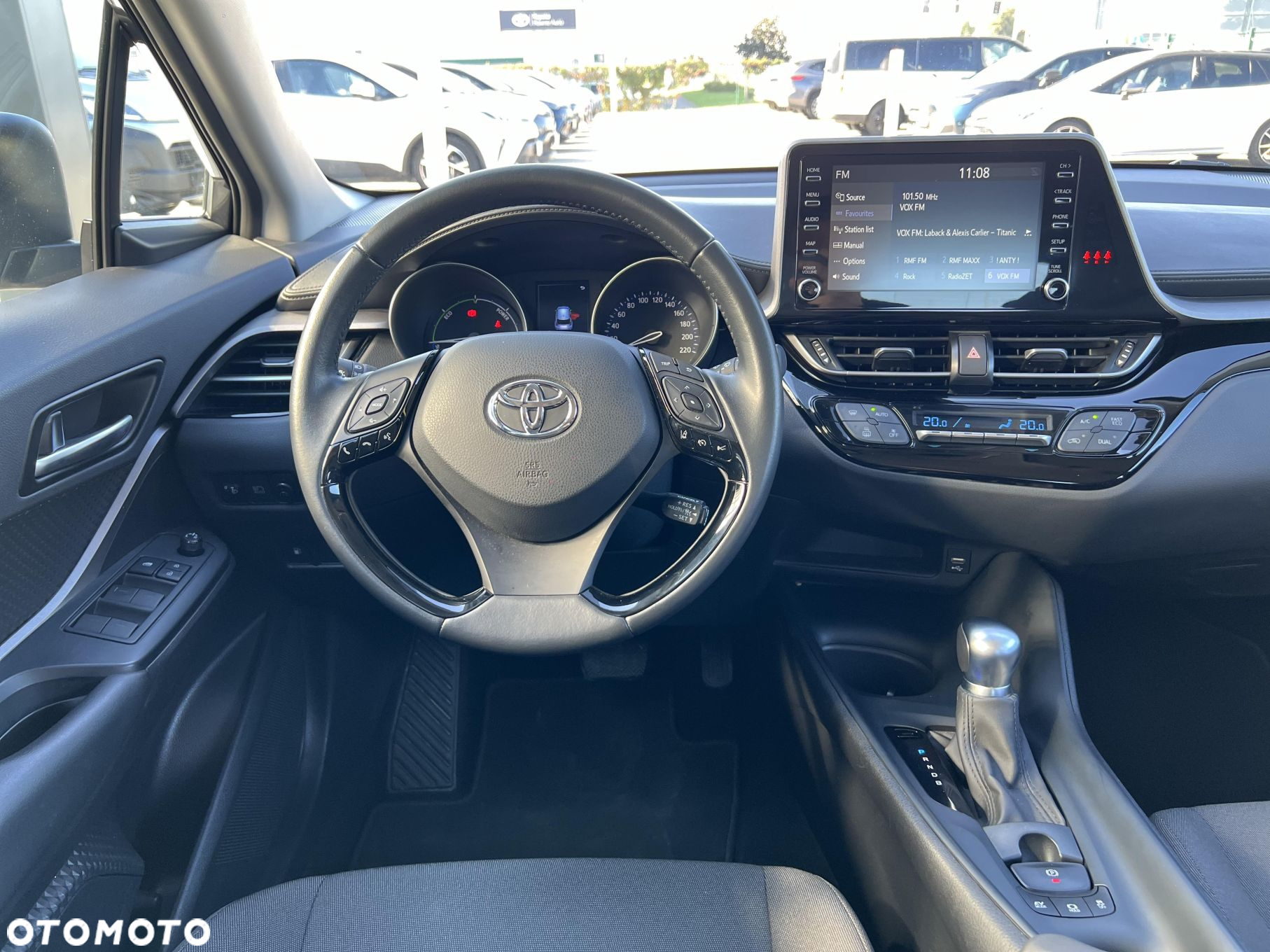 Toyota C-HR - 13