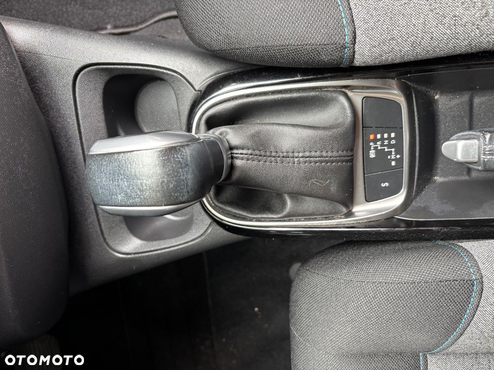 Citroën C4 Cactus 1.2 PureTech GPF Shine Pack EAT6 - 8