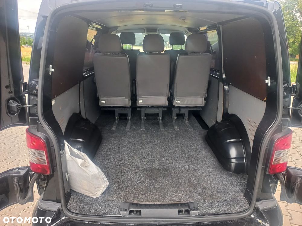Volkswagen Transporter - 16