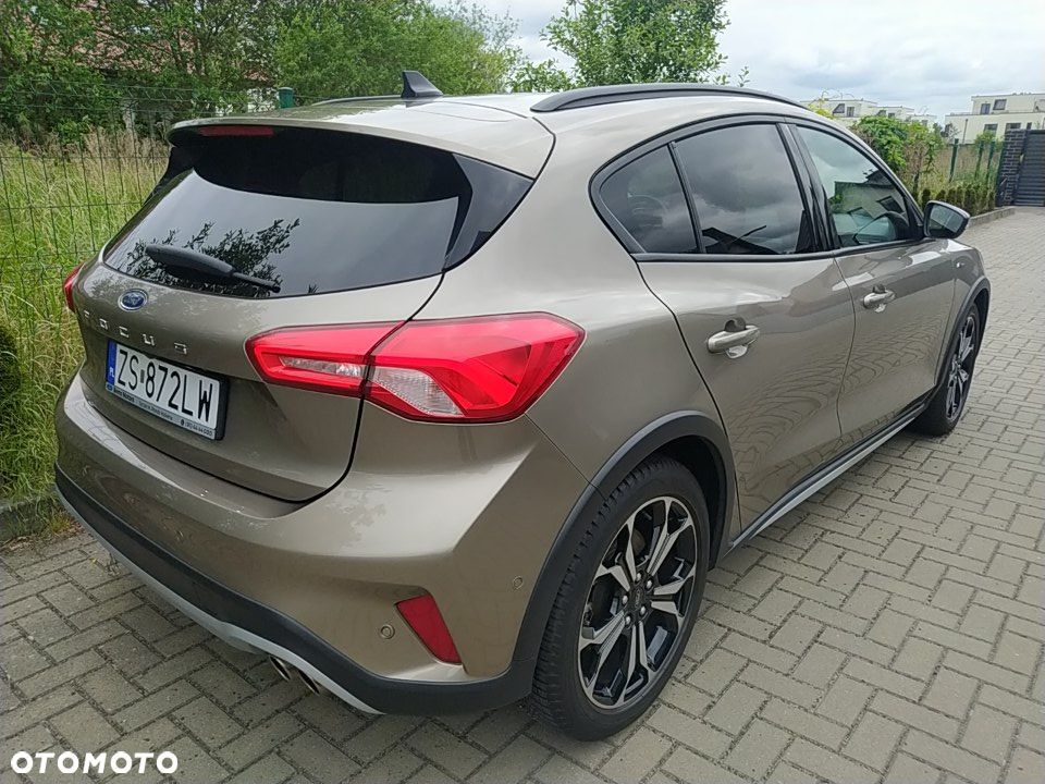 Ford Focus 1.0 EcoBoost Active - 12