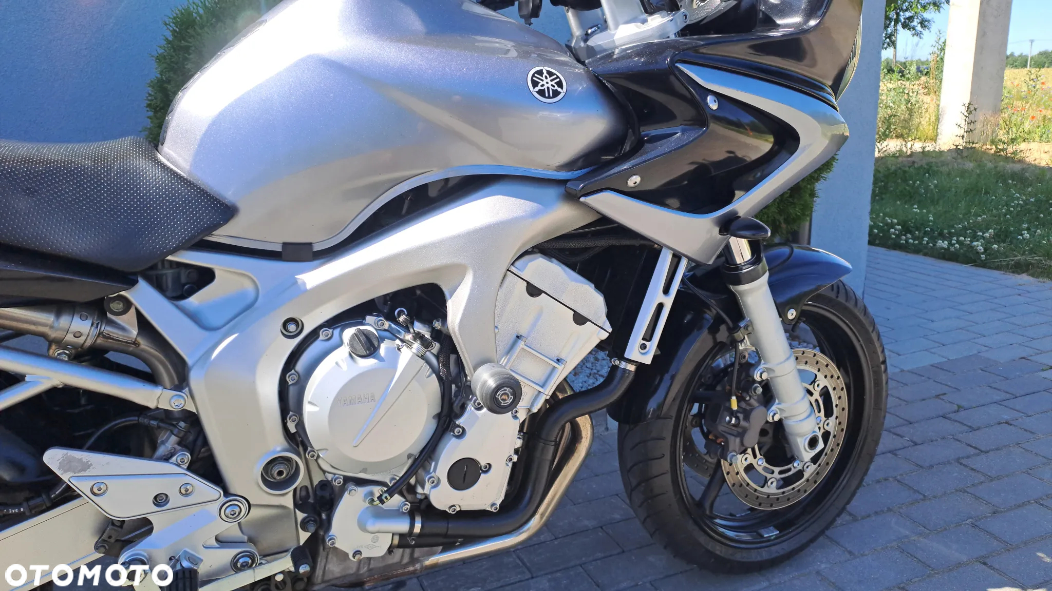 Yamaha FZ - 26