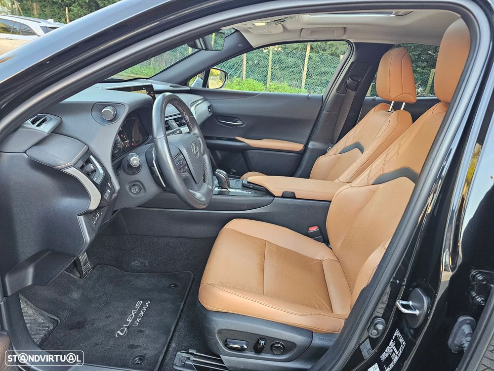 Lexus UX 300e Luxury Line - 10