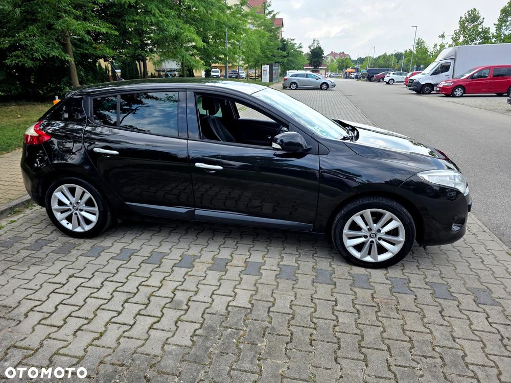 Renault Megane 1.6 16V 110 Expression - 11