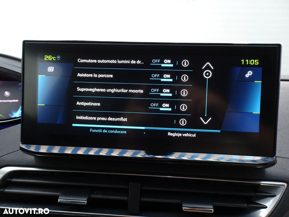 Peugeot 3008 Hybrid 225 e-EAT8 Allure Pack - 37