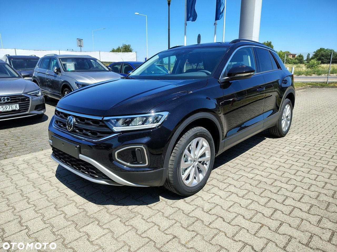 Volkswagen T-Roc 1.5 TSI Life Plus DSG - 4