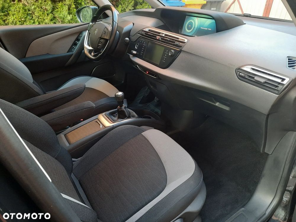 Citroën C4 PureTech 130 Stop&Start SHINE - 7
