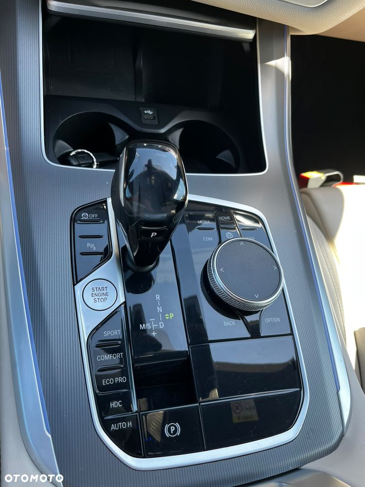 BMW X5 xDrive30d mHEV sport - 9