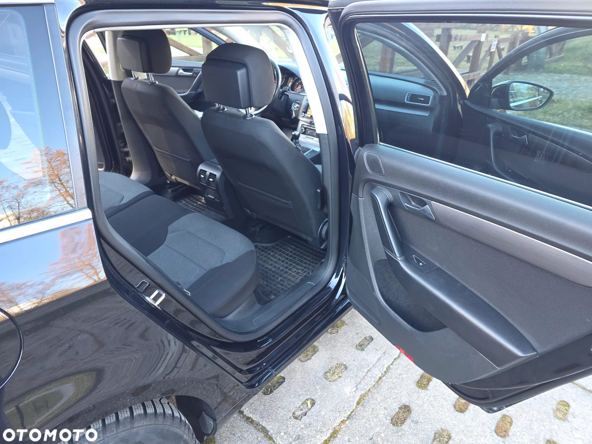 Volkswagen Passat 2.0 TDI Comfortline - 18