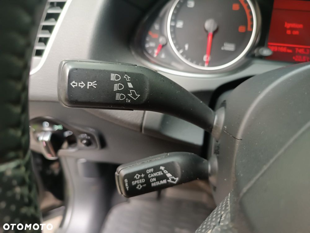 Audi Q5 2.0 TDI Quattro - 10